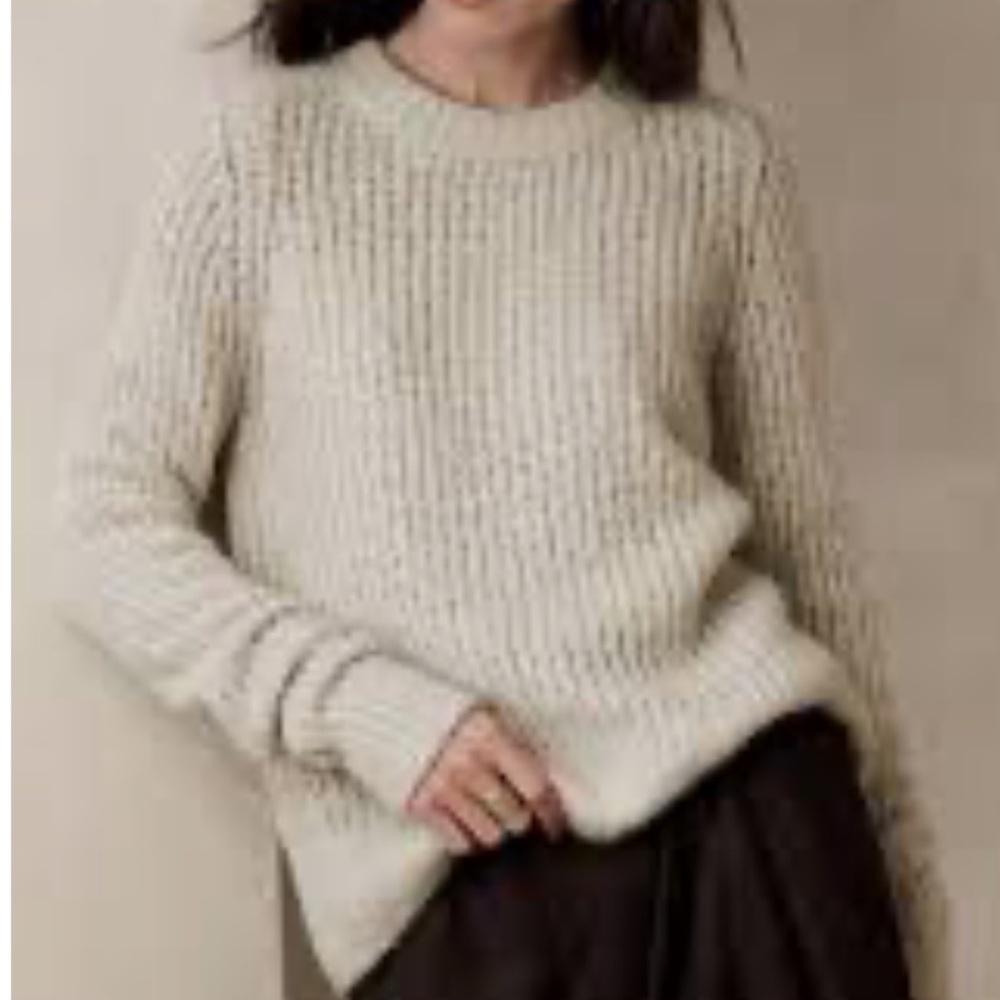 ISO Banana republic Fadma silk cashmere sweater